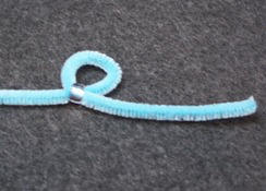 free craft instructions for making pipecleaner crafts